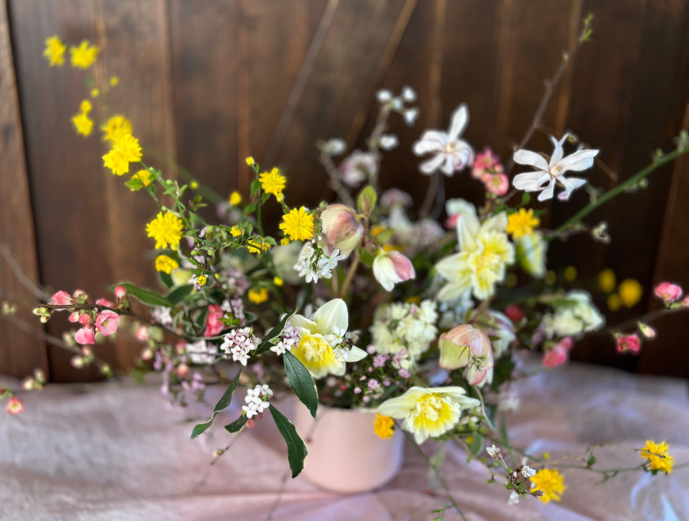 Field-to-Vase Seasonal Arrangement (Local Delivery)